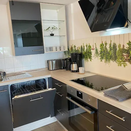 Apartment 120 Qm 4 Rooms - Contactless Check-In Appartement